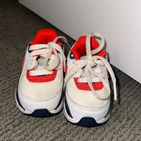 White,Blue and Red Toddler Nike AirMax - Picture 2 of 4